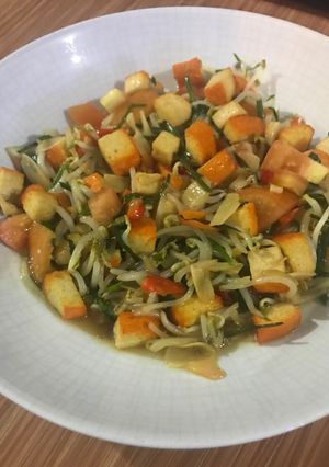 Foto resep Tumis tauge tahu kuning cina