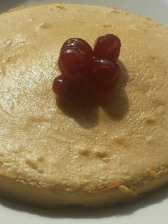 A picture of Moist and fluffy sponge cake.