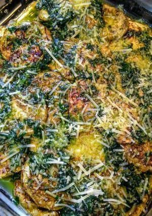 Una foto de BERENJENAS Al Pesto de Rúcula con notas de Miel de Abejas...!