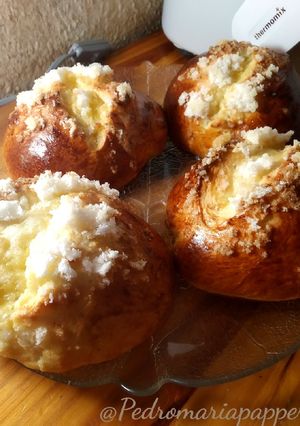 Una foto de Bollos suizos (Thermomix)