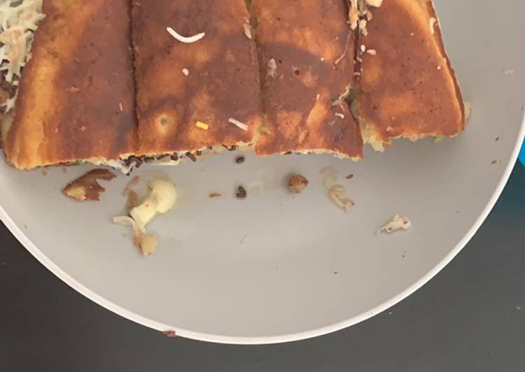 Resep Martabak Manis Rumahan Pake Teflon Oleh Chaca Kitchen Cookpad