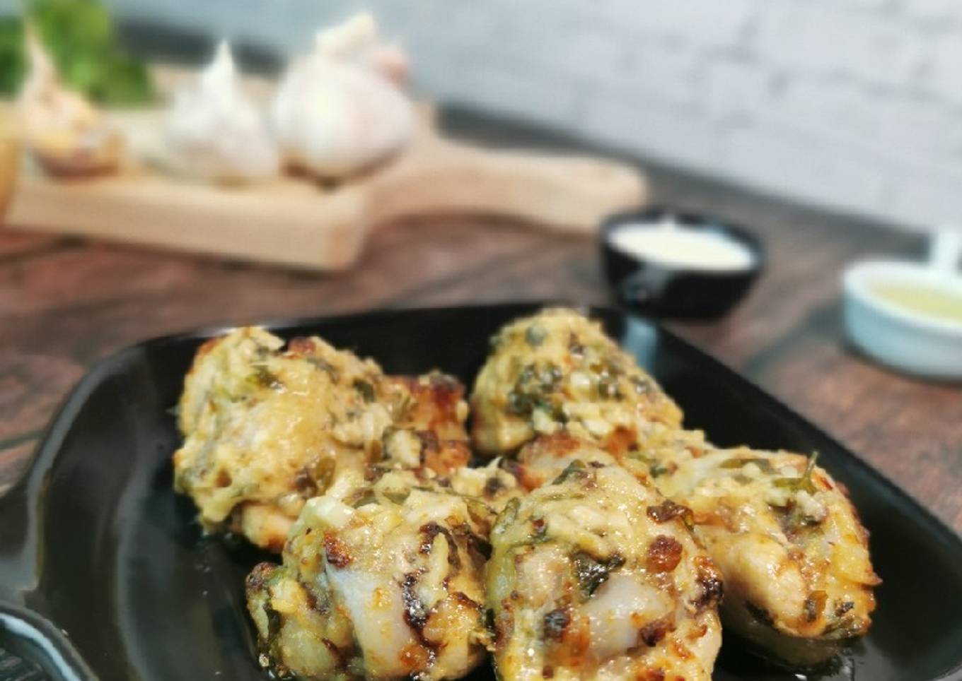 Ayam panggang dalam mentega