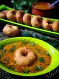 Sambhar Vada