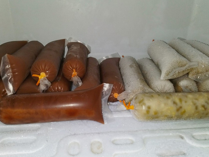 Langkah Mudah untuk Membuat Es lilin coklat dan kacang ijo Anti Gagal