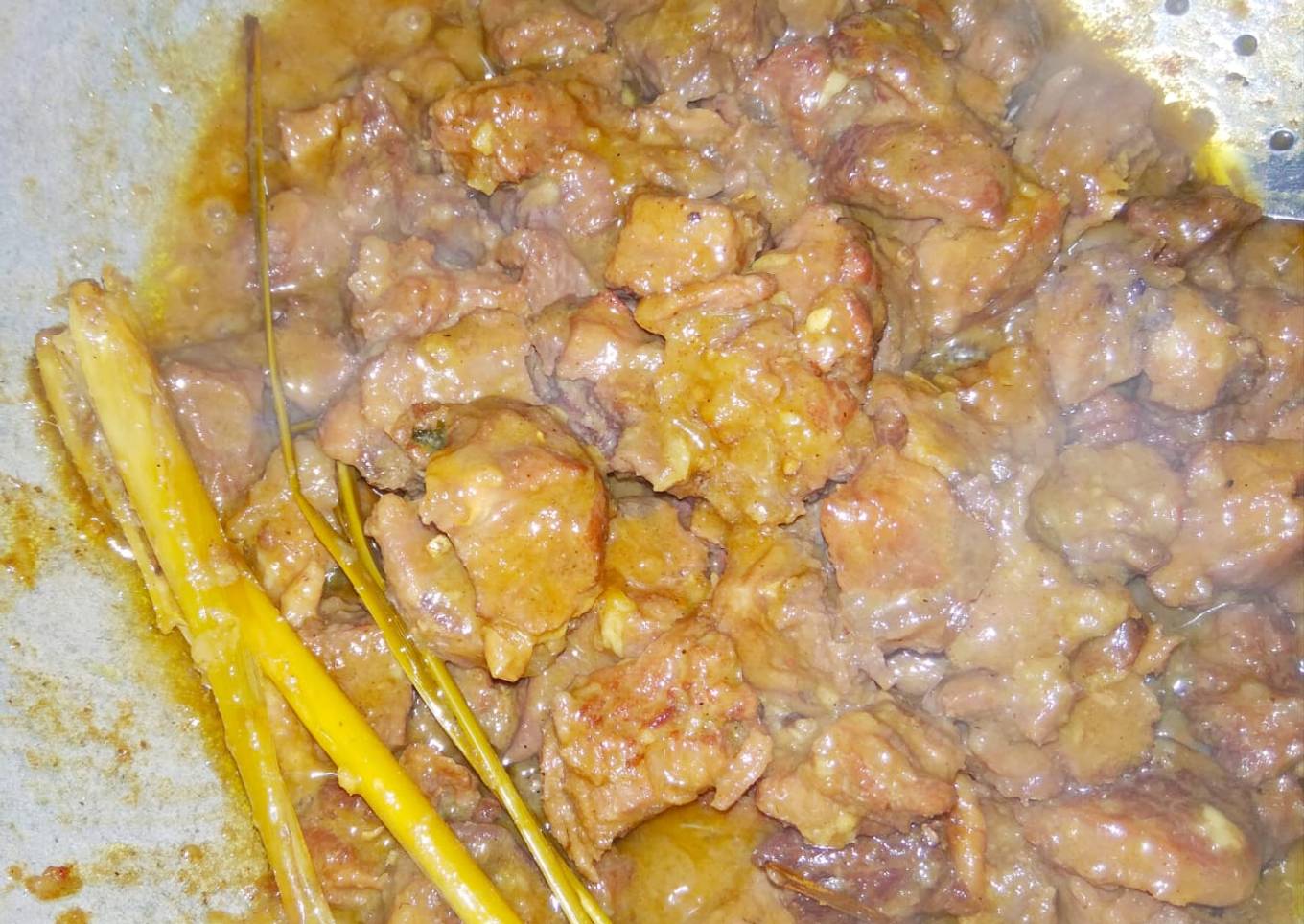 Rendang daging sederhana..