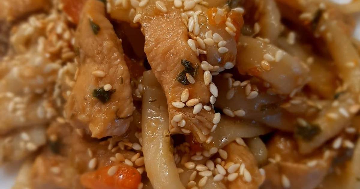 Рецепт лапши с курицей в соусе терияки