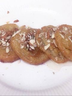 आटा मालपुआ (Atta malpua recipe in hindi) रेसिपी मुख्य फोटो