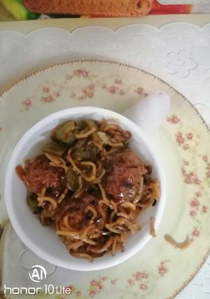 A picture of Maggi manchurian.