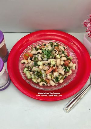 A picture of Cowpea / Black-Eyed Beans Zero Oil Cold Chaat Salad.