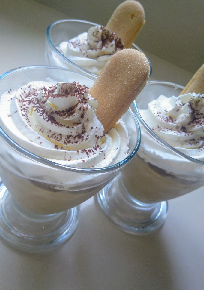 Una foto de Panna cotta de café