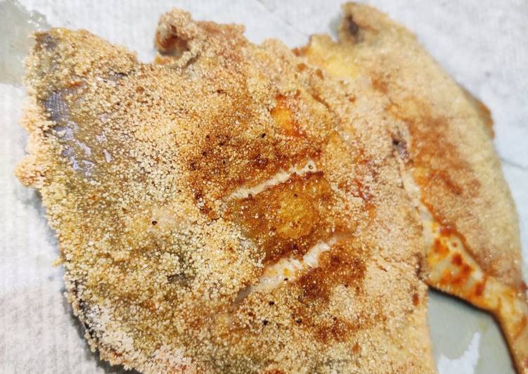 Easiest Way to Prepare Favorite Semolina coated crispy pomfret fry