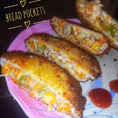 Bread Pockets! A picture of Bread Pockets!.