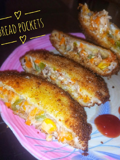 A picture of Bread Pockets!.