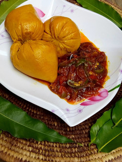 A picture of Alala [moi-moi].