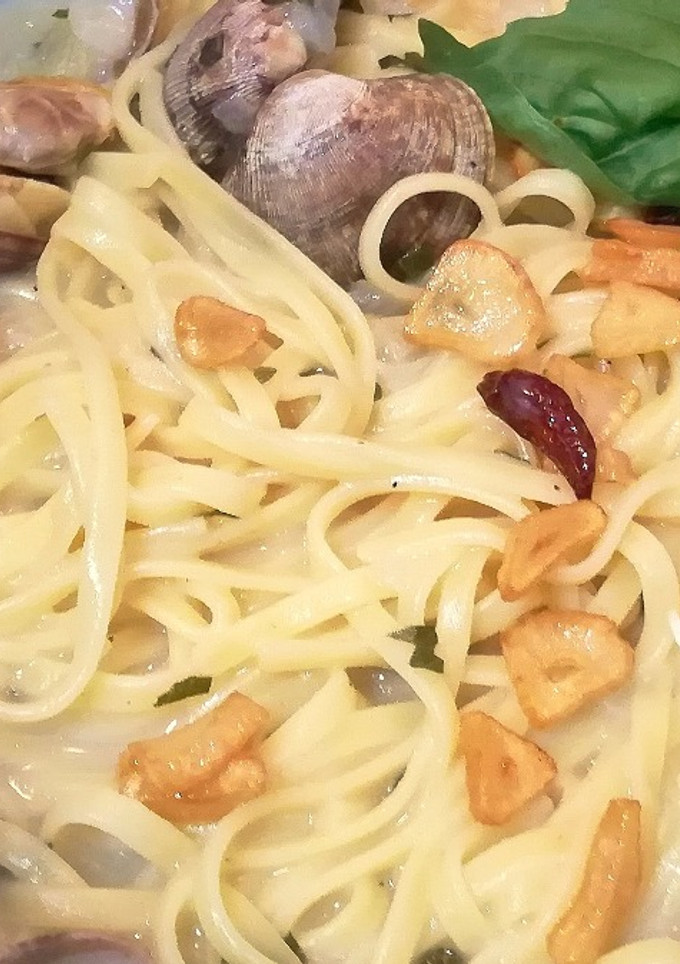 Una foto de Tallarines a la Vongole