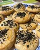 Biscotti salati al sesamo nero