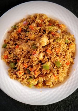 A picture of Schezwan fried quinoa.