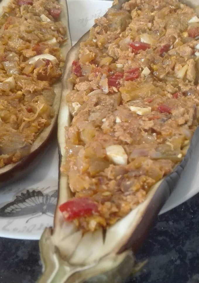 Una foto de Berenjenas rellenas de atún