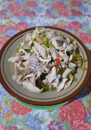 Foto resep Ayam Rebus Bumbu Matah untuk Diet