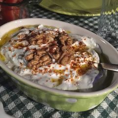 A picture of Haydari.