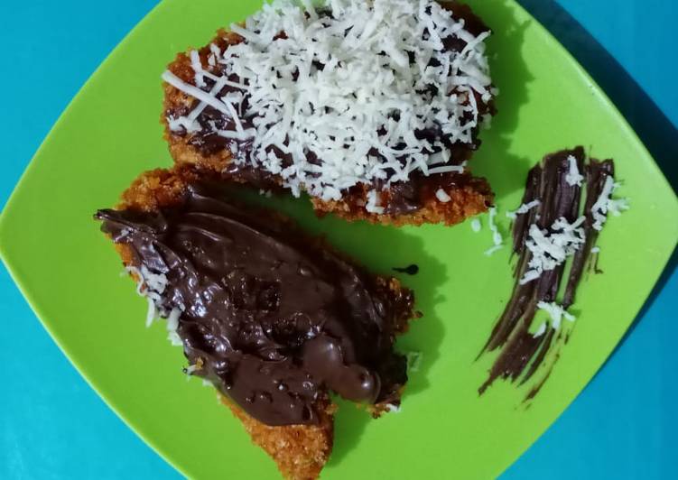 Pisang Crispy Topping Simple
