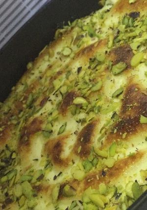 صورة لوصفة بسبوسه بالقشطه والفستق