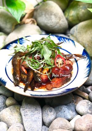 Hình của món Cá Kèo Kho Thịt.