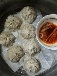 A picture of Xiao Long Bao.