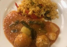ALBÓNDIGAS CON RAJAS ©