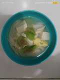 Sup tahu telur oyong