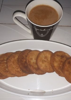 A picture of میٹھی ٹکیاں.