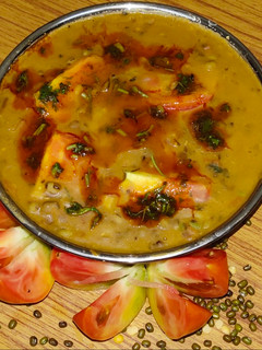 लबाबी मूंग दाल तड़का (lababi moong dal tadka recipe in Hindi) रेसिपी मुख्य फोटो
