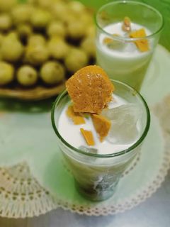 Foto resep Es milo & permen dalgona