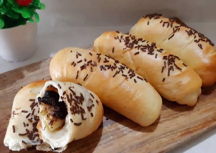 Roti Manis Pisang Coklat