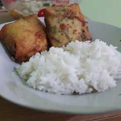 A picture of Martabak Kubis.