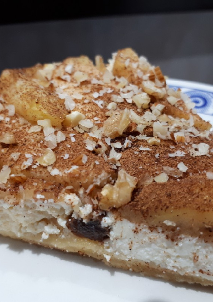 Una foto de Tarta de ricota y manzana sin azúcar