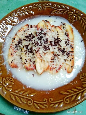 Cara Mudah Menyiapkan Resep Pisang bakar kuah susu yang Menggugah Selera Anti Ribet, Mantap Sekali