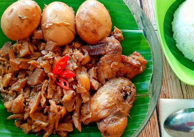 Gudeg (tanpa daun jati)