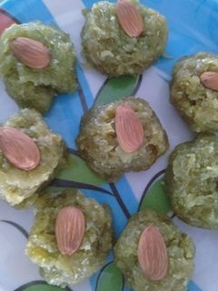 દૂધી નો હલવા (Dudhi Halwa Recipe In Gujarati) રેસીપી મુખ્ય ફોટો