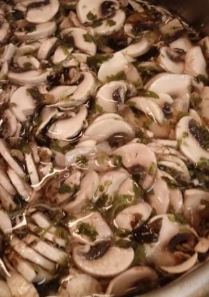 Foto principal de Sopa de champiñones con algas dulces (diabetes)