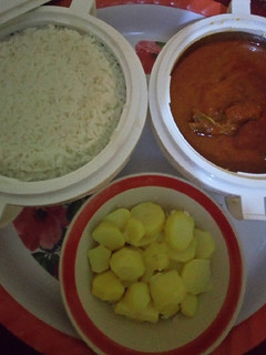 A picture of Rice with aresh & stew.