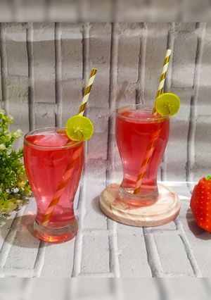 A picture of Strawberry mocktail recipe.