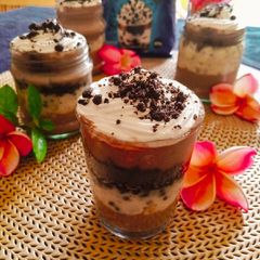 A picture of Oreo Cheesecake Shots.
