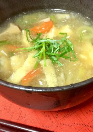 A picture of Japanese ground Daikon Radish Soup.