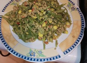 Una foto de Guiso de porotos verdes, vegetarianos