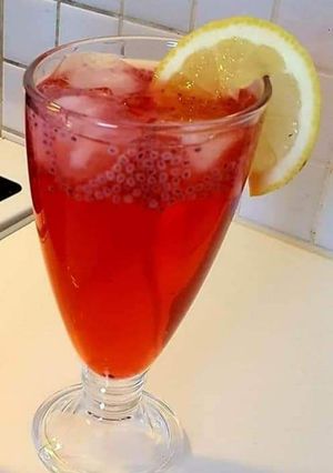 A picture of Rooh afza.