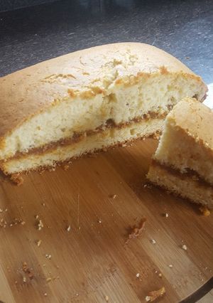 Una foto de Torta base tipo bizcochuelo