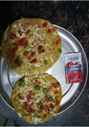 A picture of Wheat flour uttapam.