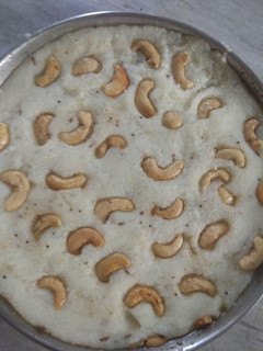 काजू सूजी उपमा (kaju suji upma recipe in Hindi) रेसिपी मुख्य फोटो