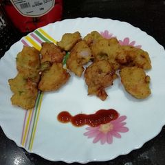 Moong Dal and onion Fritters A picture of Moong Dal and onion Fritters.